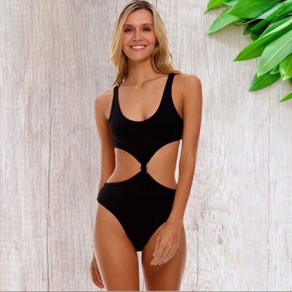 FREE PEOPLE X AGUA BENDITA KASIE ONE PIECE - Picture 3 of 3